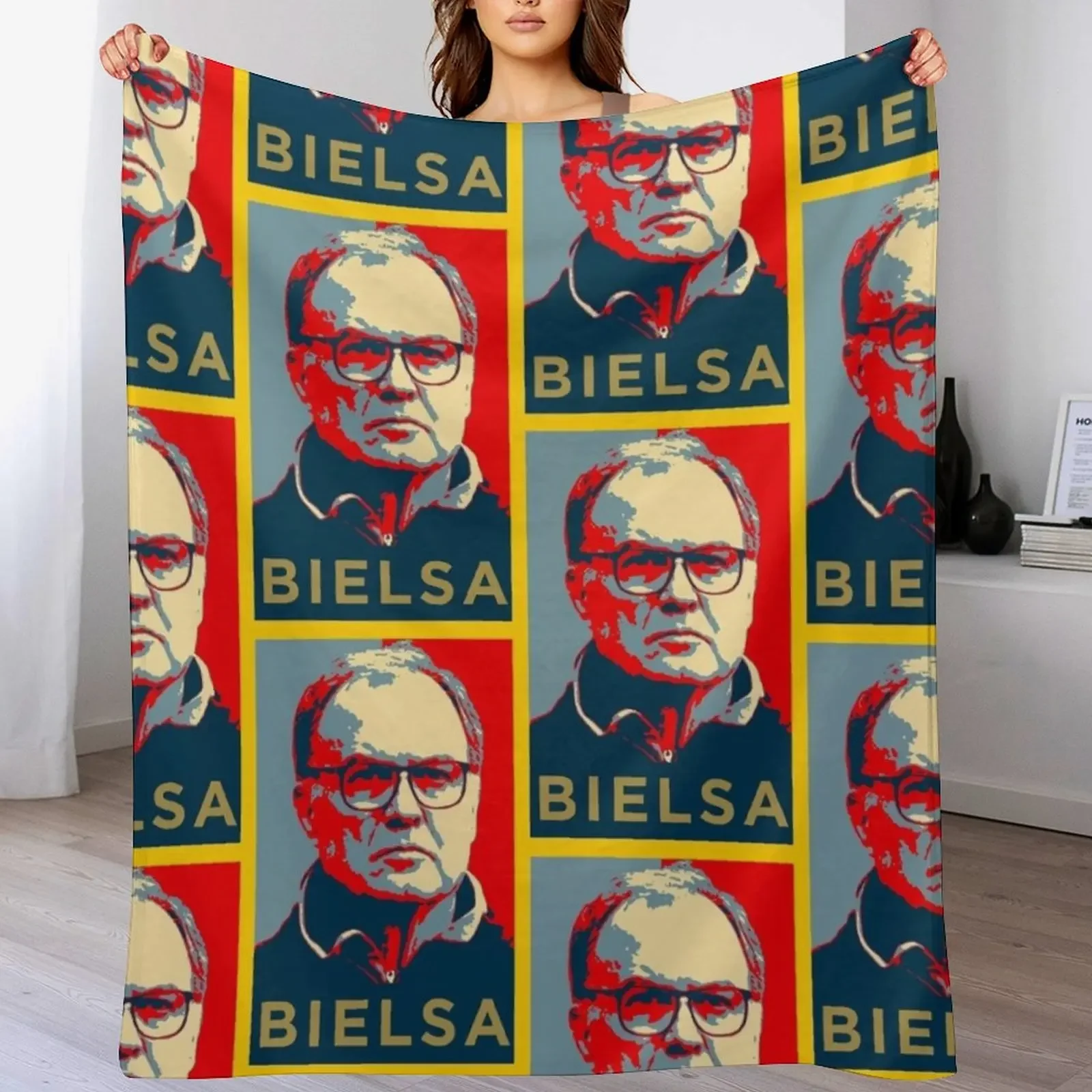 

Marcelo Bielsa Artwork Throw Blanket Faux Fur Soft Warm Blanket for Bed
