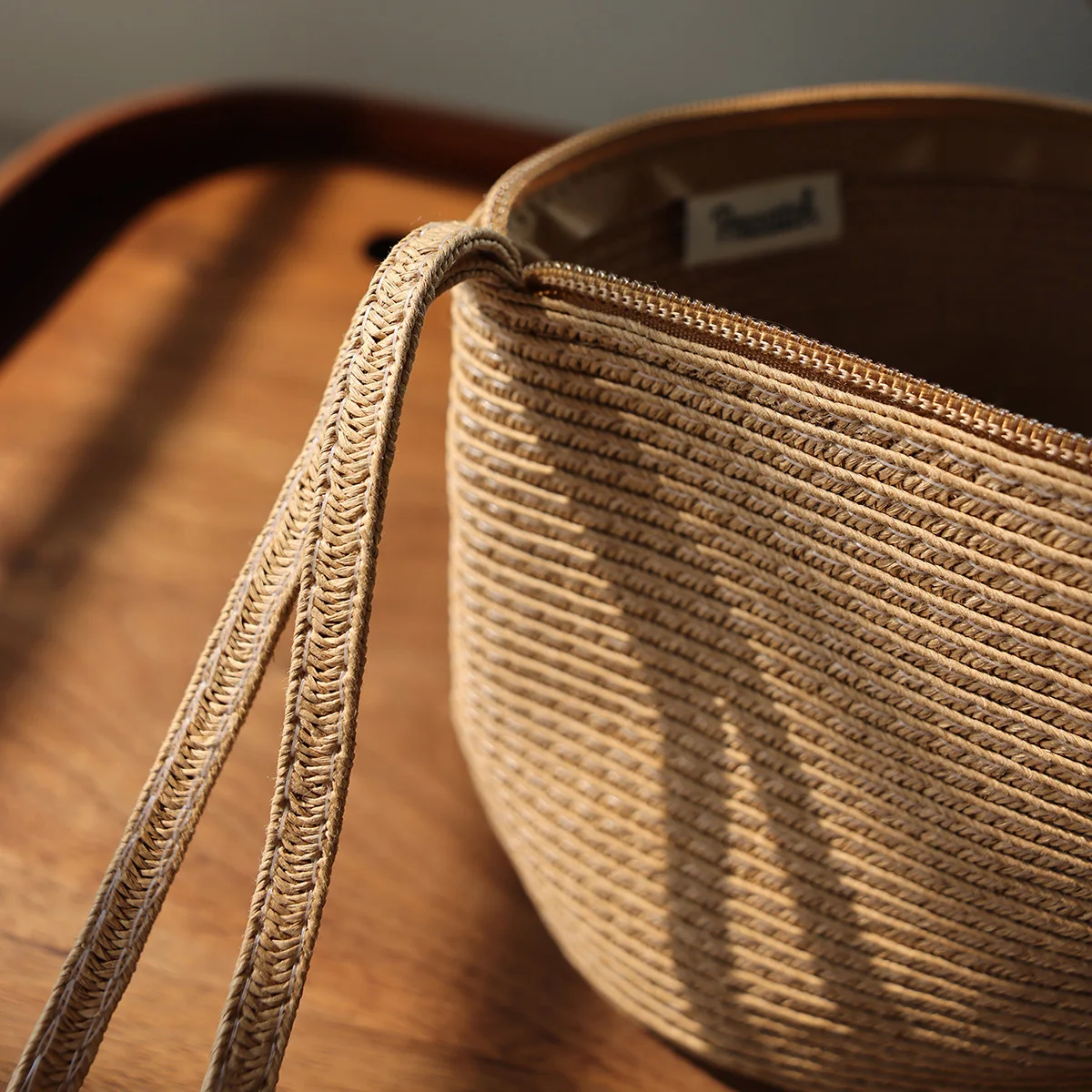 Spring summer travel straw woven cosmetic bag solid color woven storage bag outdoor portable casual beach bag hand bag