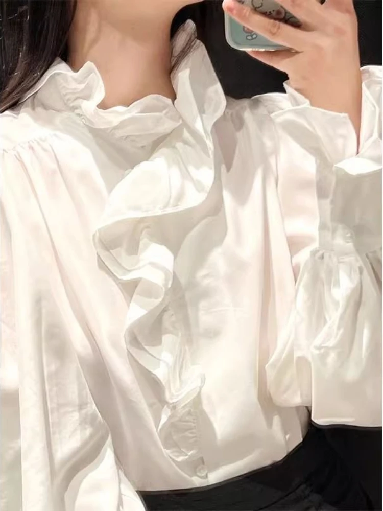 Camicetta francese stile corte medievale Lolita Casual manica svasata piega coulisse colore puro unisex abbigliamento cosplay T-shirt autunno