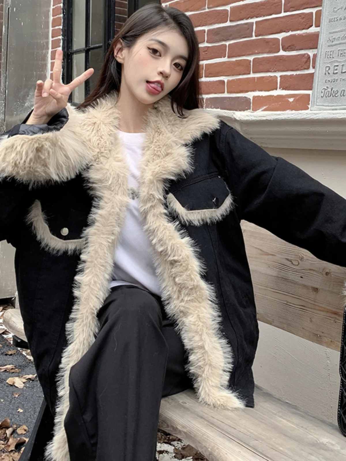 Black Cotton Jacket With Thickened Cotton Jacket For Women's Winter Warmth, Loose Fit, Medium Length Woolen Patchwork Denim Coat