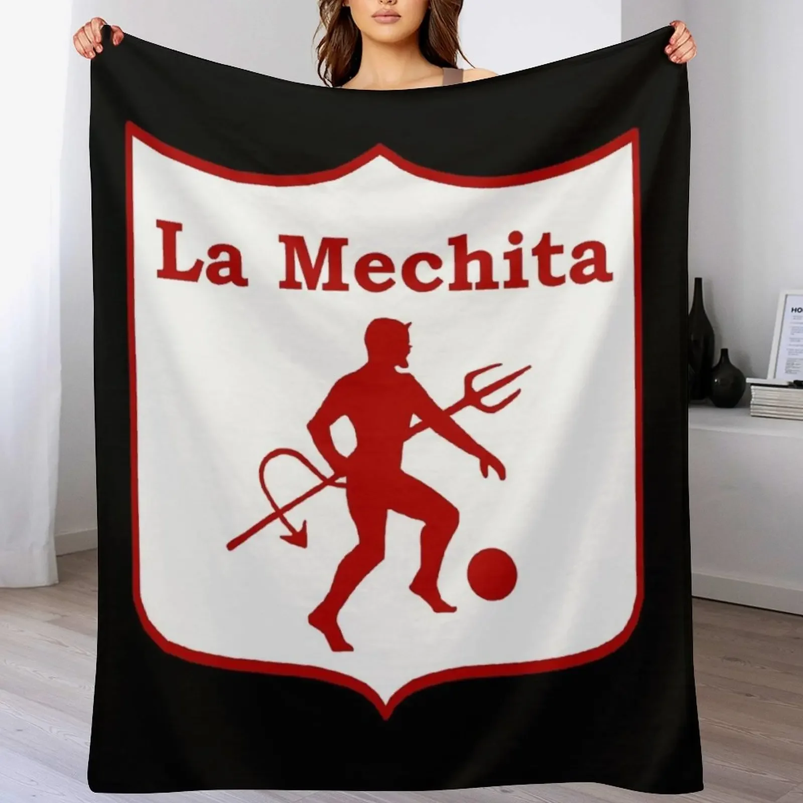 America de Cali Logo - La Mechita Throw Blanket Luxury Brand Polar Blankets