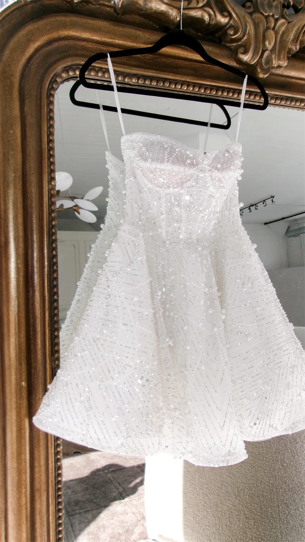 فستان زفاف كيوتو مخصص بأشرطة سباغيتي بيضاء لؤلؤ لامع على شكل حرف a صغير فيستدوس دي نوش الأميرة بعد الحفلات 2025 #2