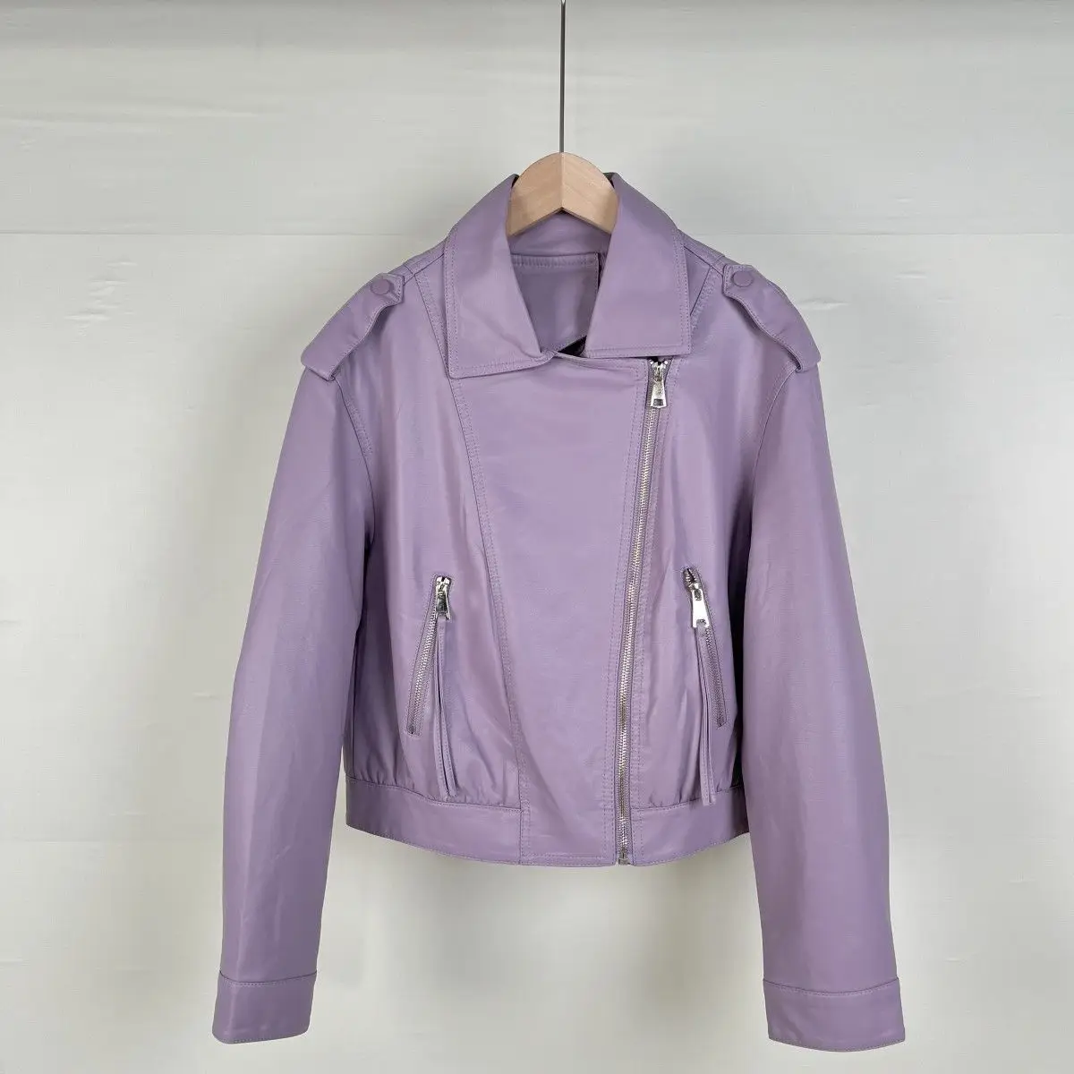 2025 primavera y otoño nueva chaqueta de cuero para mujer chaqueta corta adelgazante de piel sintética para ir al trabajo