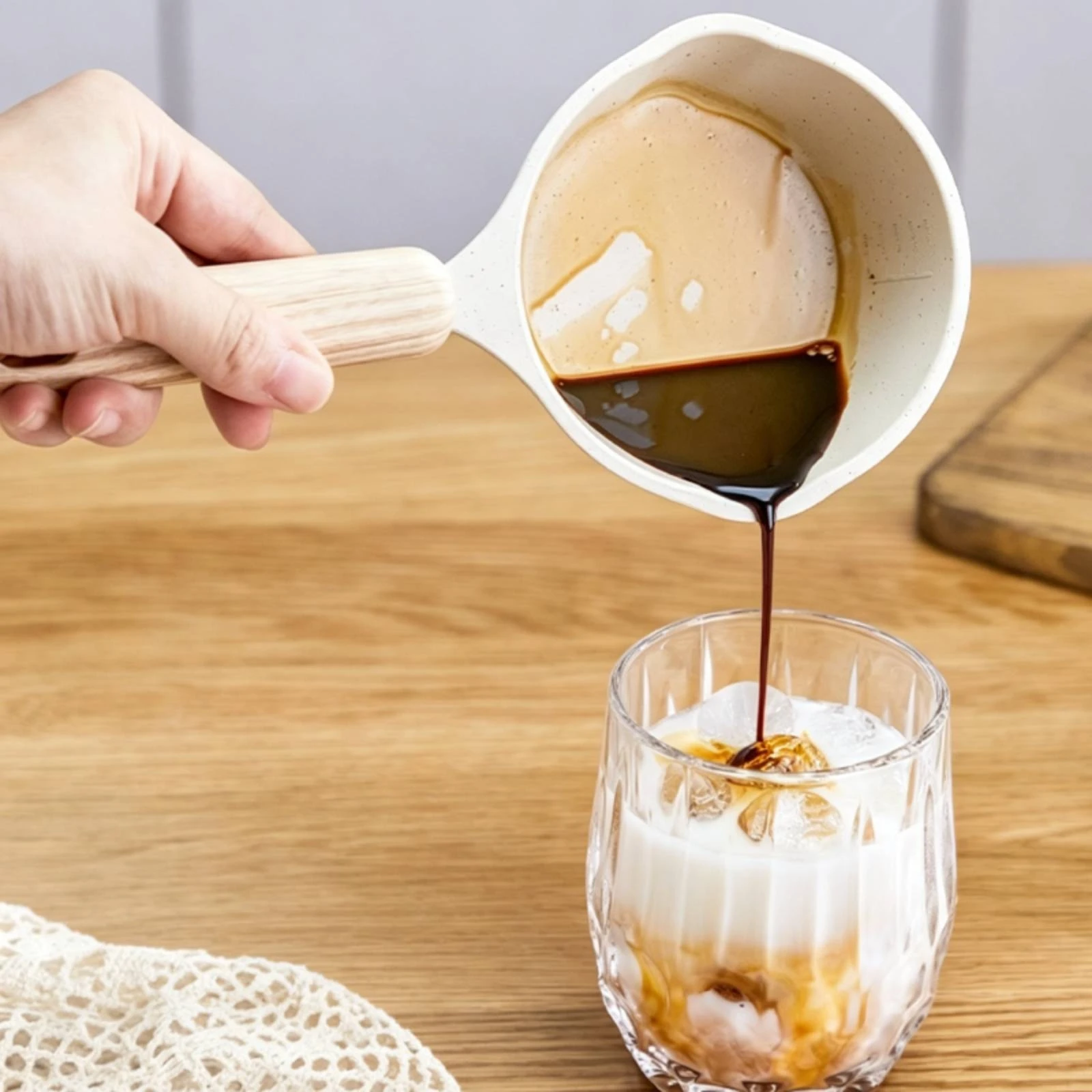 

Small Saucepan Stone-Effect Nonstick Saucepan Granite Coating Pot Speckled Cookware Wood-Grain Handle