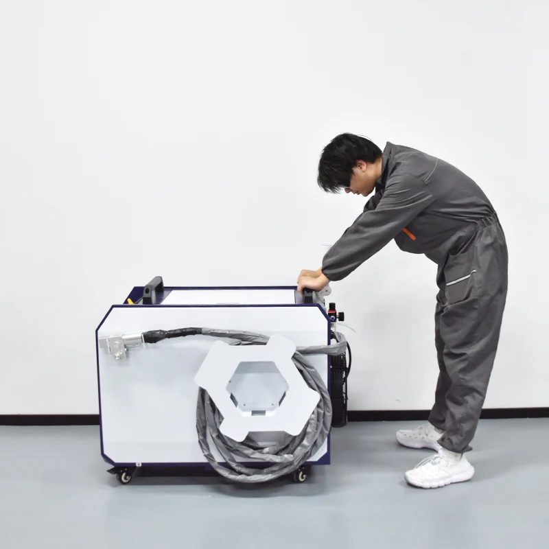 

3000W Continous Laser Cleaning Machine Metal Rust Removal And Paint Removal Industrial Grade Alternative Chemical Cleaning