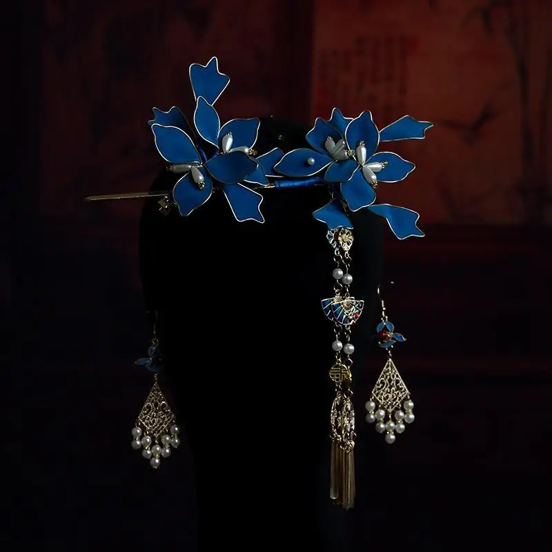 Bride Headwear New Chinese Blue Fleece Fringe Hairpin Wedding Dress Cheongsam Morning Gown Xiuhe Toast Dress Hair Accessories
