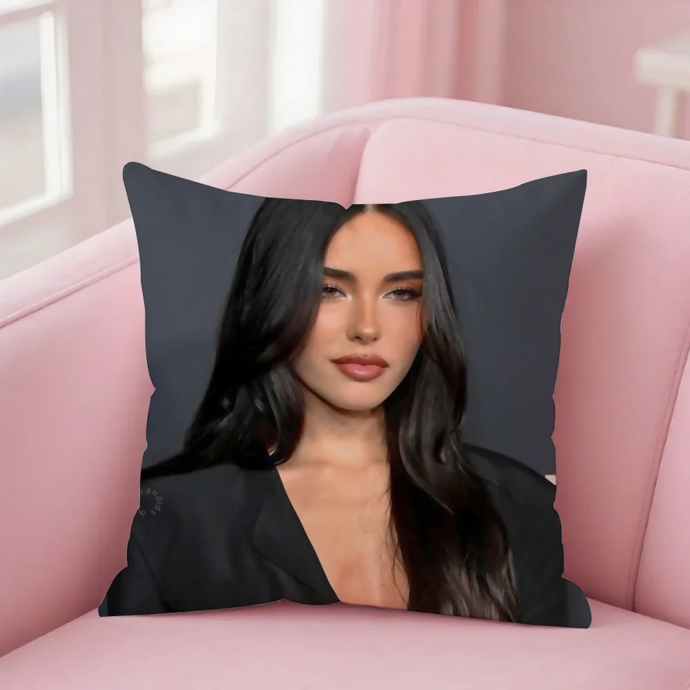 Singer Madison Beer Pillow Case Cover Square Sofa With Pillow Case For Home Use