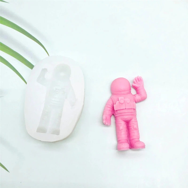 

5 Types Astronaut Spaceship Decorative Mold Epoxy Silicone Mold Jewelry Casting 97QE