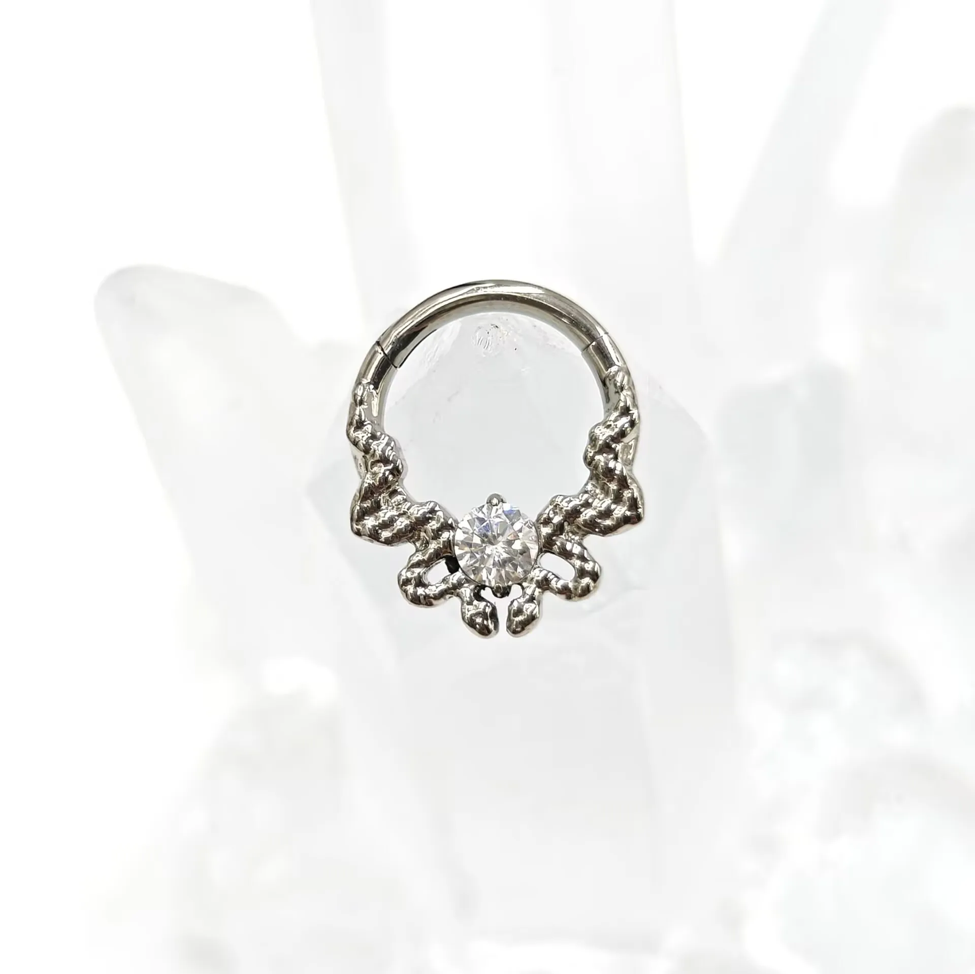ASTM F136 Titanium Nose Ring with Zircon Inlay Heart-Shaped & Rhombus Shaped Zircons Seamless Closed Ring Body Piercing Jewelry
