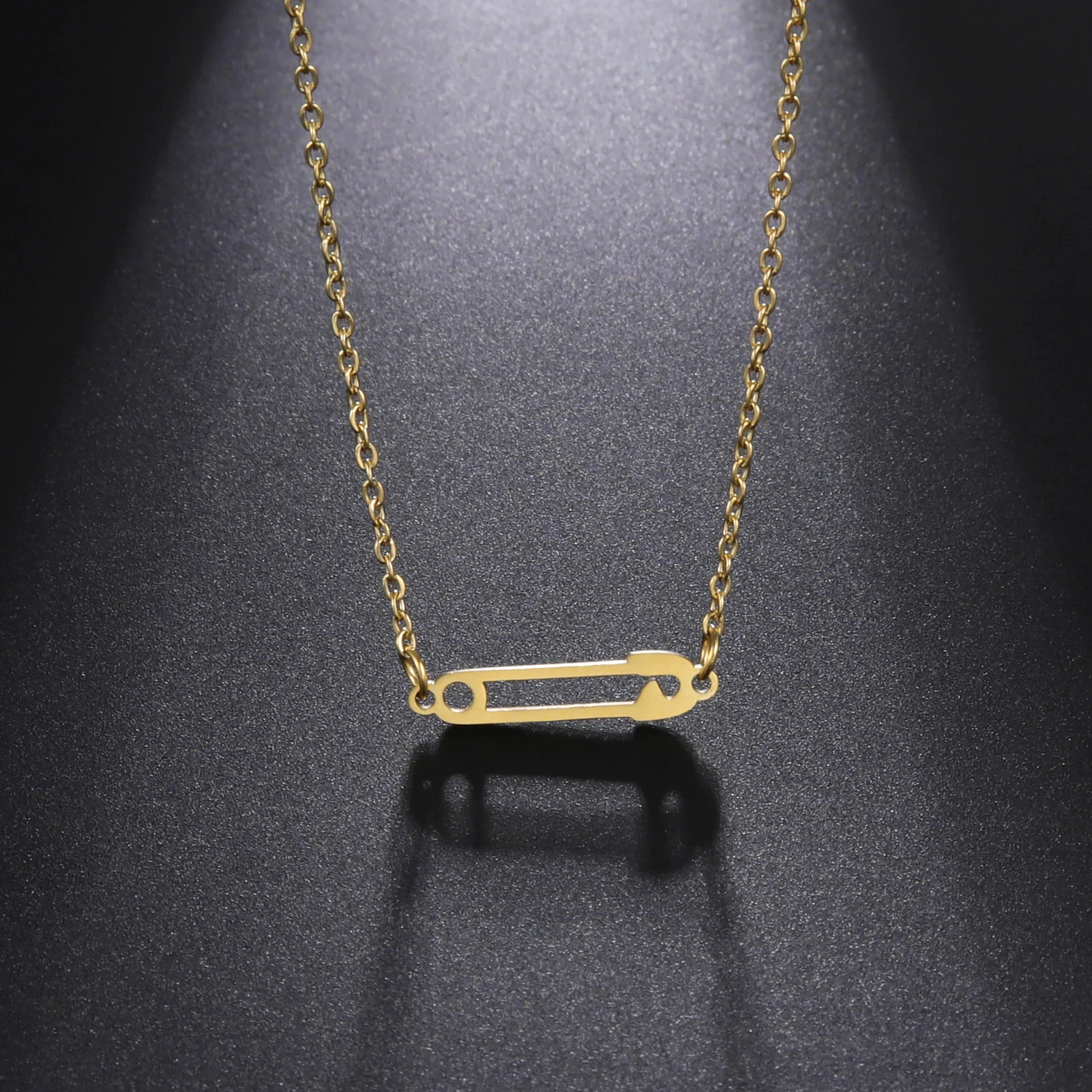Teamer Paper Clip Pendant Necklace for Women Unique Design Pin Clavicle Chain Stainless Steel Female Simple Temperament Jewelry