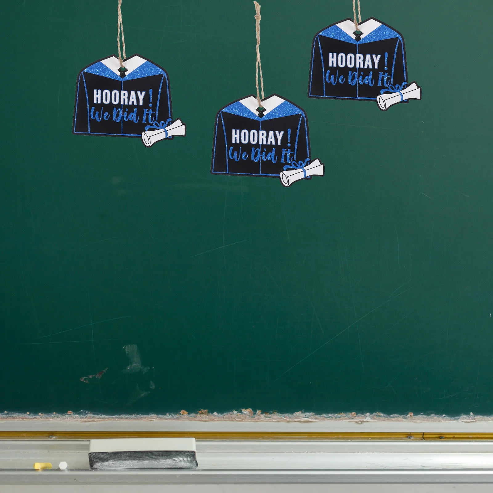 

24Pcs Graduation Party Hanging Decorations 2025 Glitter Cutouts Centerpieces Graduation Table Decor Grad Cap Tags Cutouts