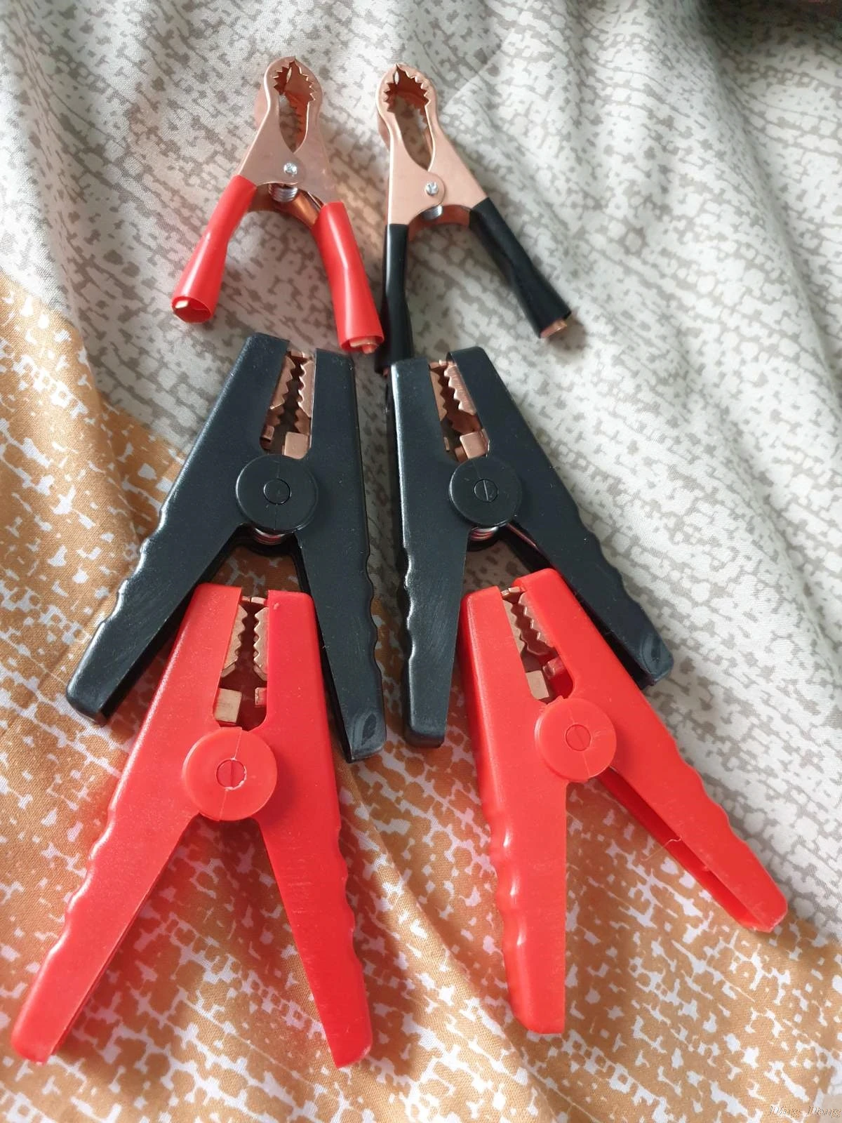 2 szt. 100A elektryczny krokodyl aligator bateria izolowany zacisk złącze plastikowy uchwyt Test zacisk krokodylkowy projekt elektryczny nowość