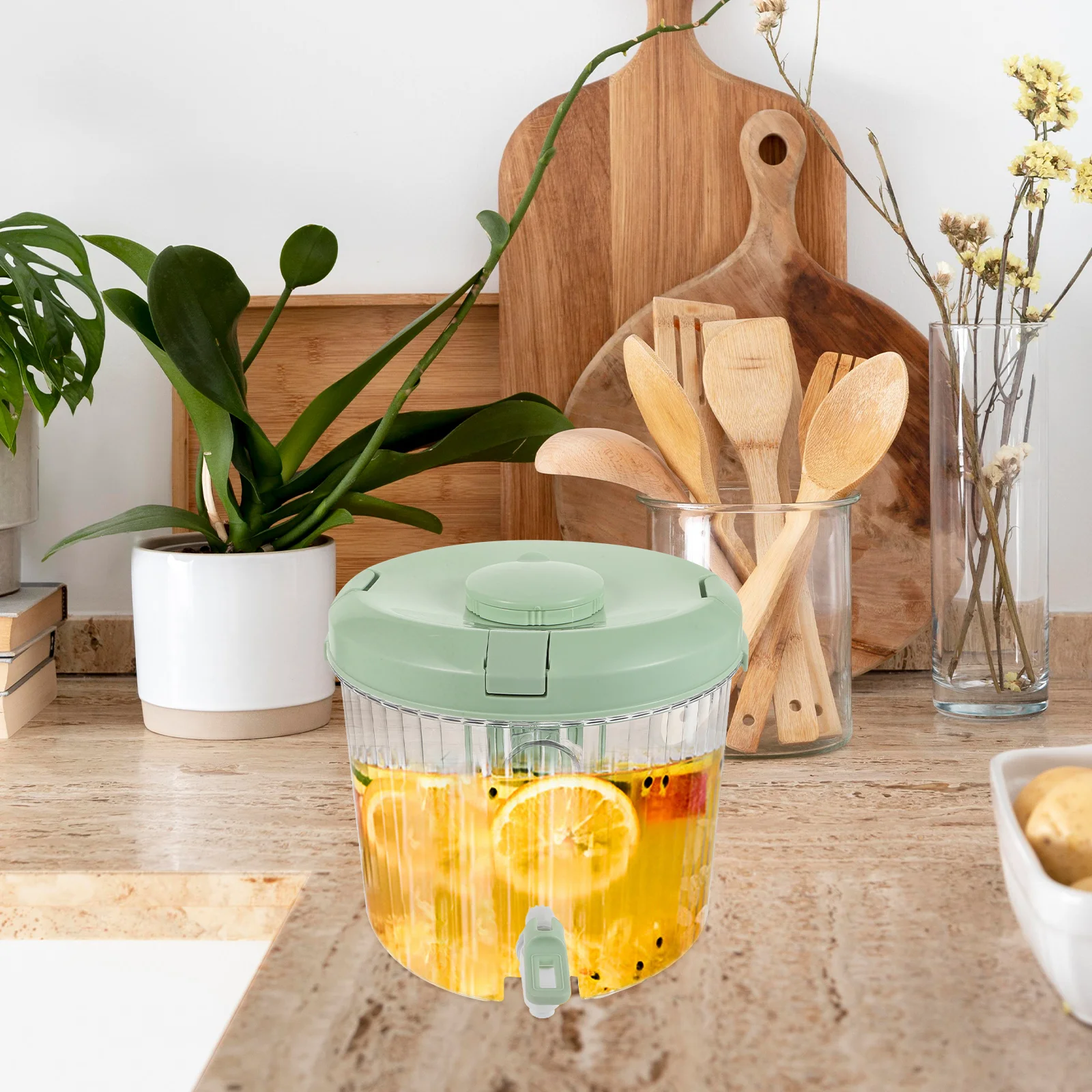 

Cold Soaked Juice Pot Large Capacity Fruit Tea Pitcher Spigot Refrigerator Water Bucket Lemonade Jug Plastic Dispenser Beverage