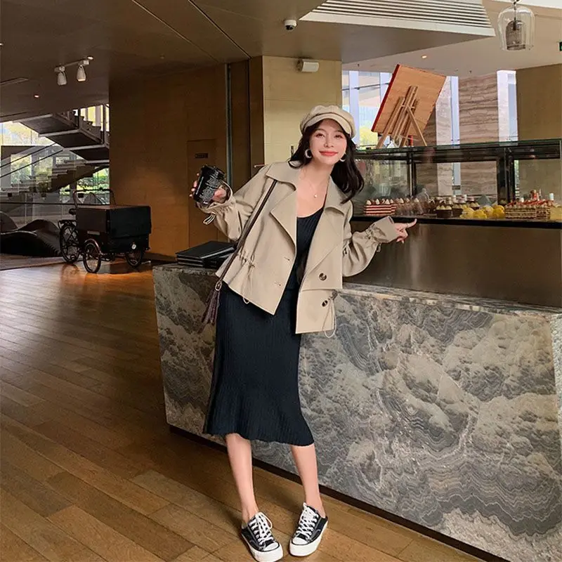 Elegant Short Jacket Women's Loose Suit Collar Korean Style Spring Autumn Coat Casual Style Polyester Fiber 100%
