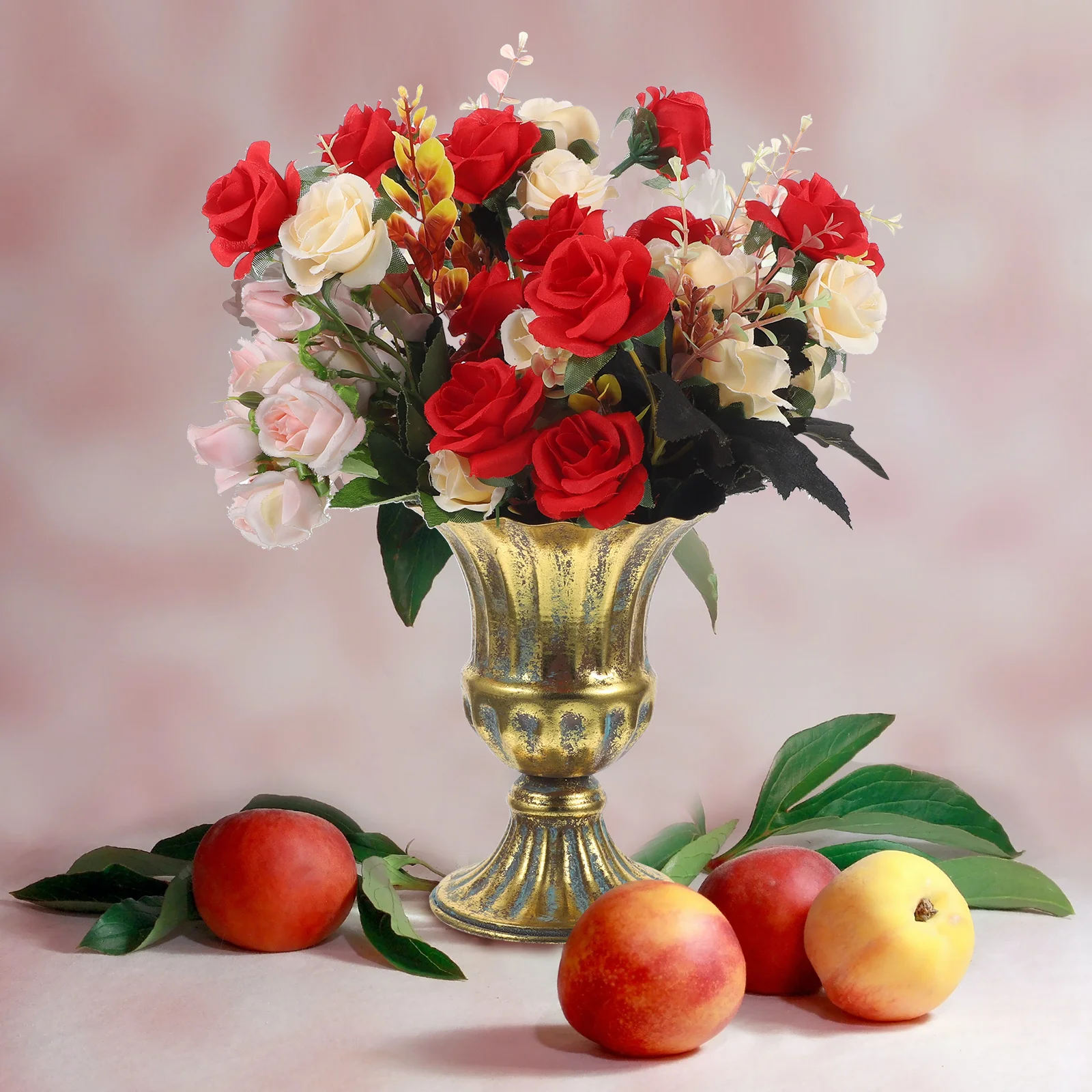 

Stylish Iron Art Vase Retro Metal Flower Container for Dried Fresh Flowers Ideal for Window Sill Desk Decor Wedding Centerpiece