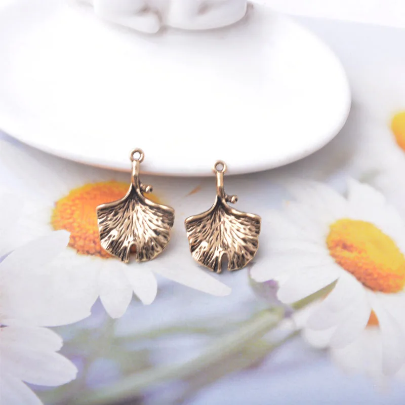 10 Stück Boho Zinklegierung Goldene Ohrringe mit Strass-Anhängern und Imitationsperlen, Runde Blumen-Sonnenblumen-Anhänger für DIY Damenohrringe – Detail 11