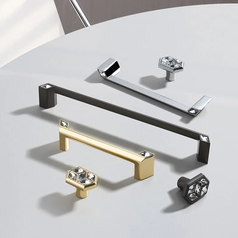 Light Luxury Style Crystal Handle, Modern and Minimalist European Style Wardrobe Door, Cabinet Drawer, Golden Matching Handles