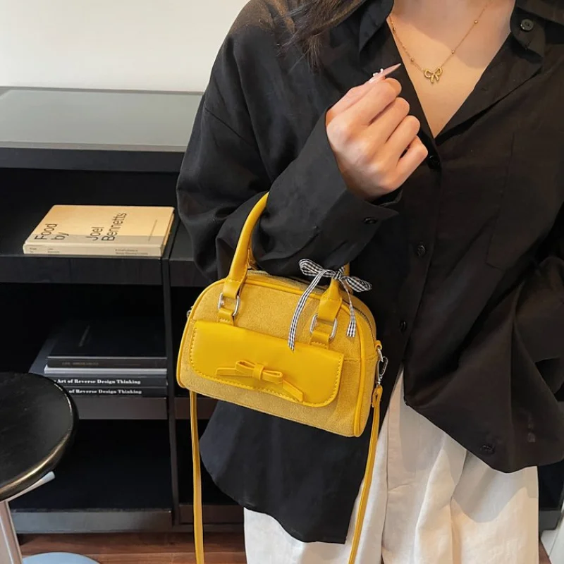 

Fashionable Leather Ladies Messenger Bag Crossbody Handbag Shoulder Bag Women's Tote by Luxury Brand Famous Designer Elegant
