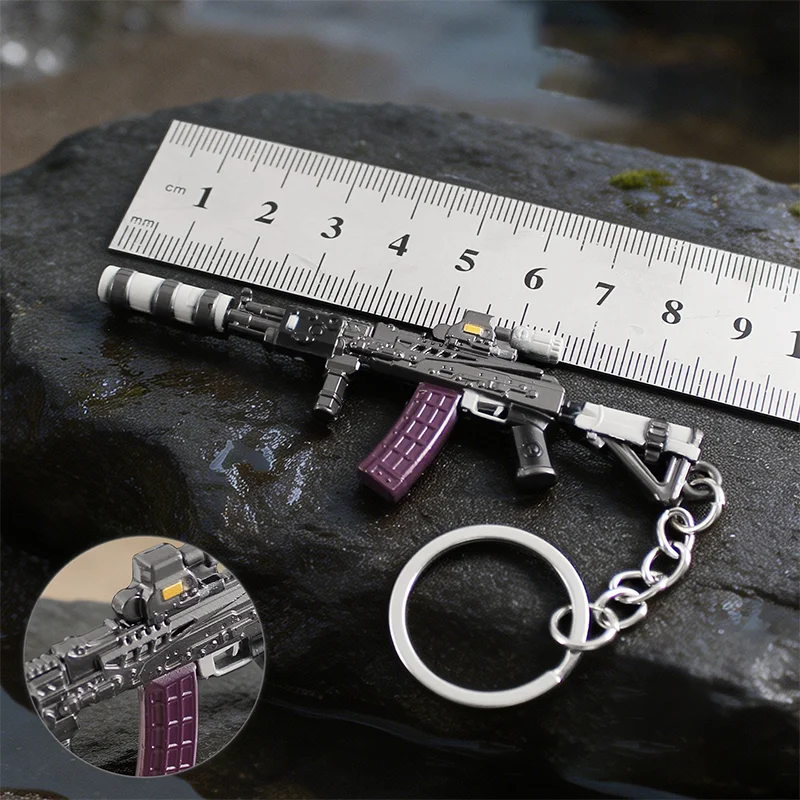 9cm Arena Breakout Gun Model Keychain AK102 Tactical Master Mini Alloy Keyring Game Pendant Gifts Collections Accessories view 3
