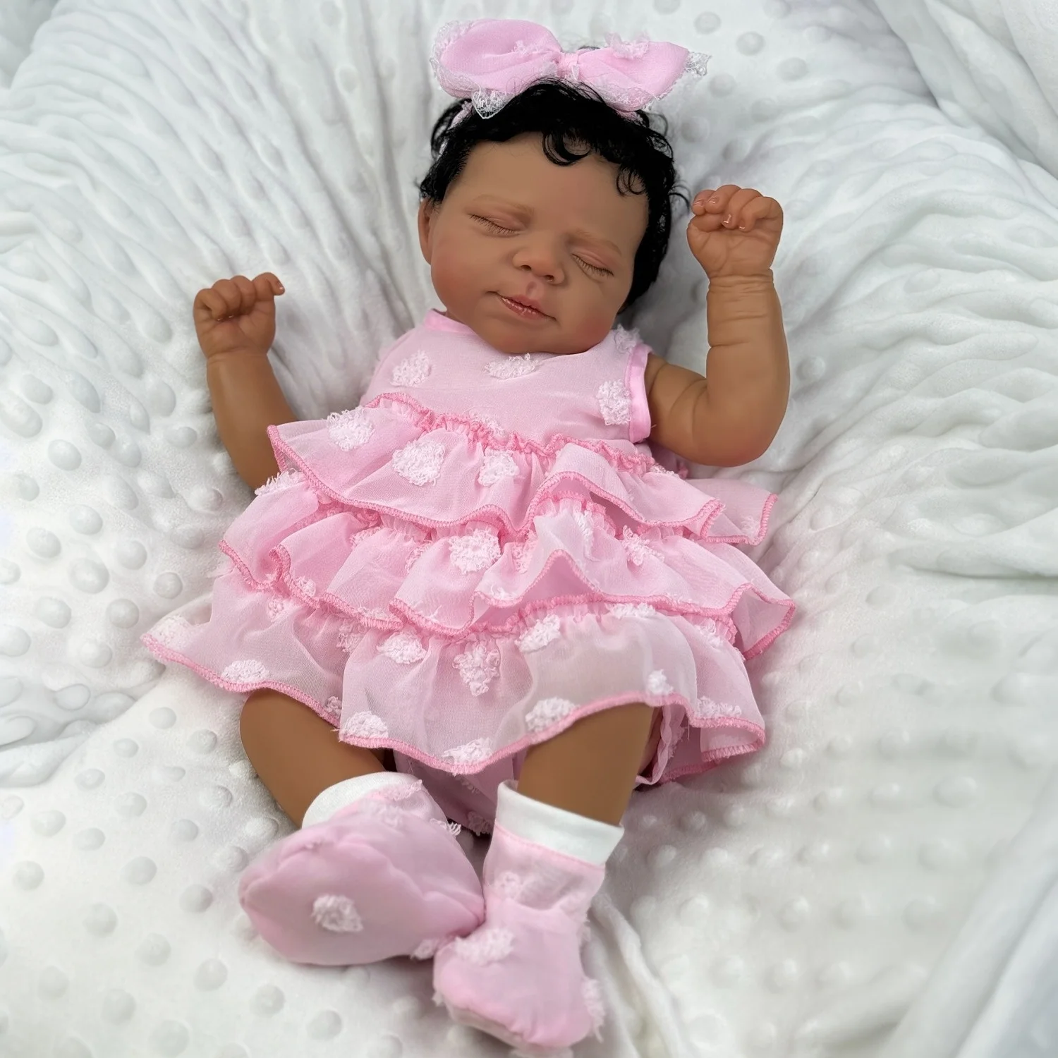 

BZDOLL 48CM Asleep Reborn Black Brown Skin Baby Doll, Vinyl Limbs Cloth Body, Handmade Birthday & Bedtime Play Toy