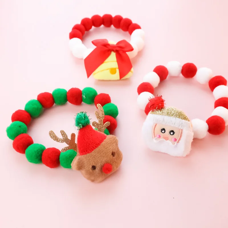 New Whoelsale Christmas Day Hairball Pet Collar Fashion Pet Cat Dog Bow Decoration Santa Claus Snowman Bell Accessories Necklace