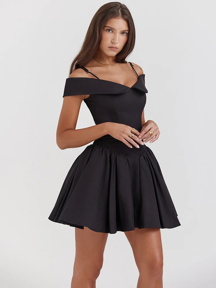 Mozision-minivestido Sexy con tirantes finos para mujer, vestido negro sin mangas con Espalda descubierta, plisado, para fiesta y Club