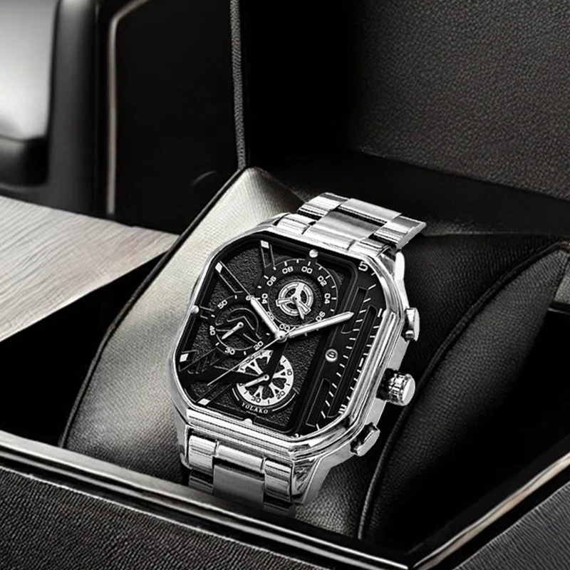 

Мужские стильные современные повседневные светящиеся модные кварцевые часы с тремя глазами и износом, полностью серебряный стальной ремешок