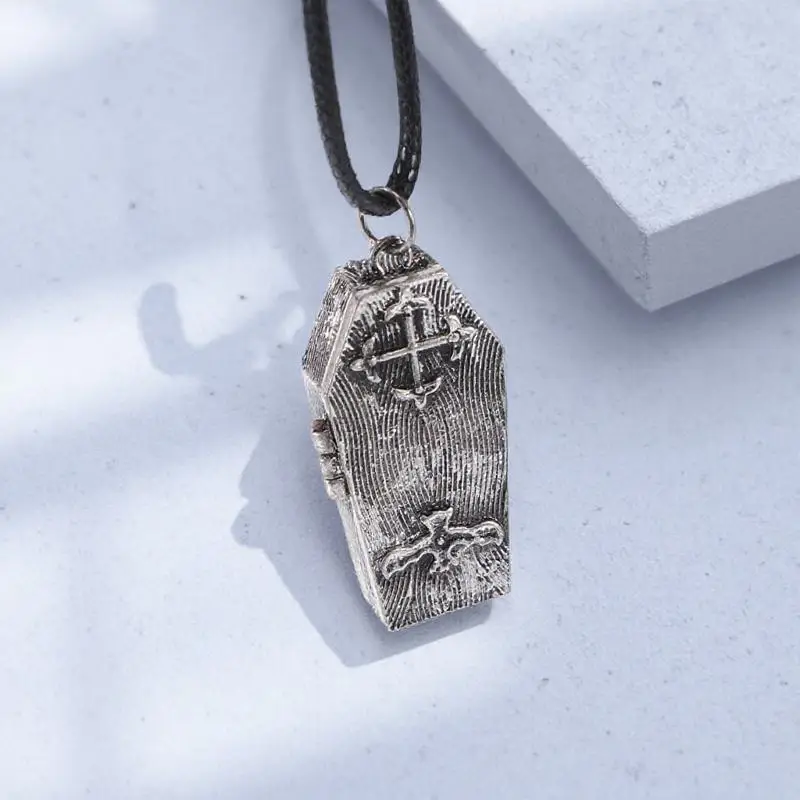 خمر سبائك الظلام التابوت المنجد قلادة قلادة افتتاح المغناطيسي DIY العائمة سحر الجمجمة مجوهرات شخصية فاسق هدية