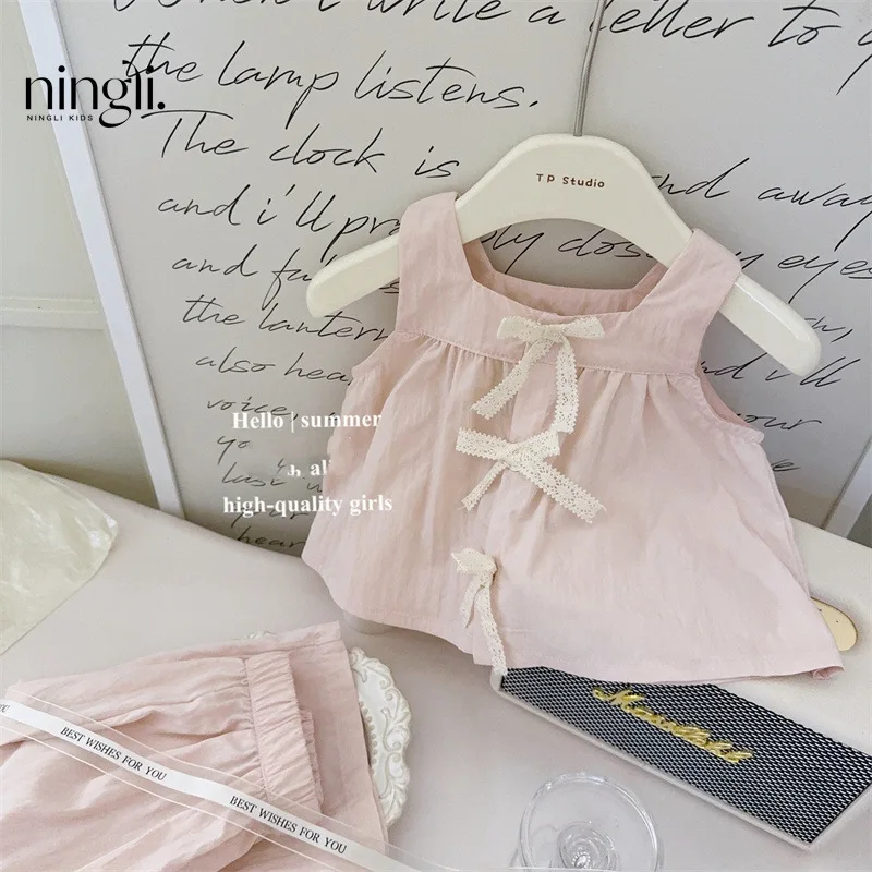 Childrens Sets Girls Baby French Bow Knot Sleeveless Vest Tops Light Thin Breathable Wide Leg Pants Two Pieces 2024 Fashion