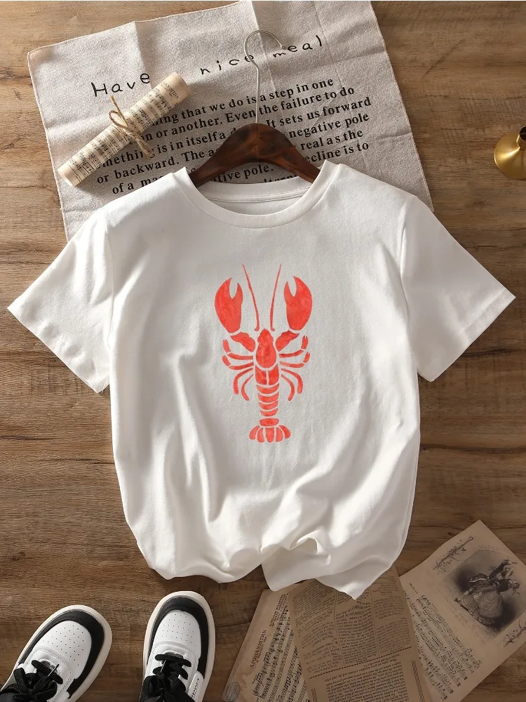 Cartoon Lobster Pattern Womens T-shirt Fashionable and Casual Round Neck Short Sleeve Regular Fit Shirt Suitable for All Seasons