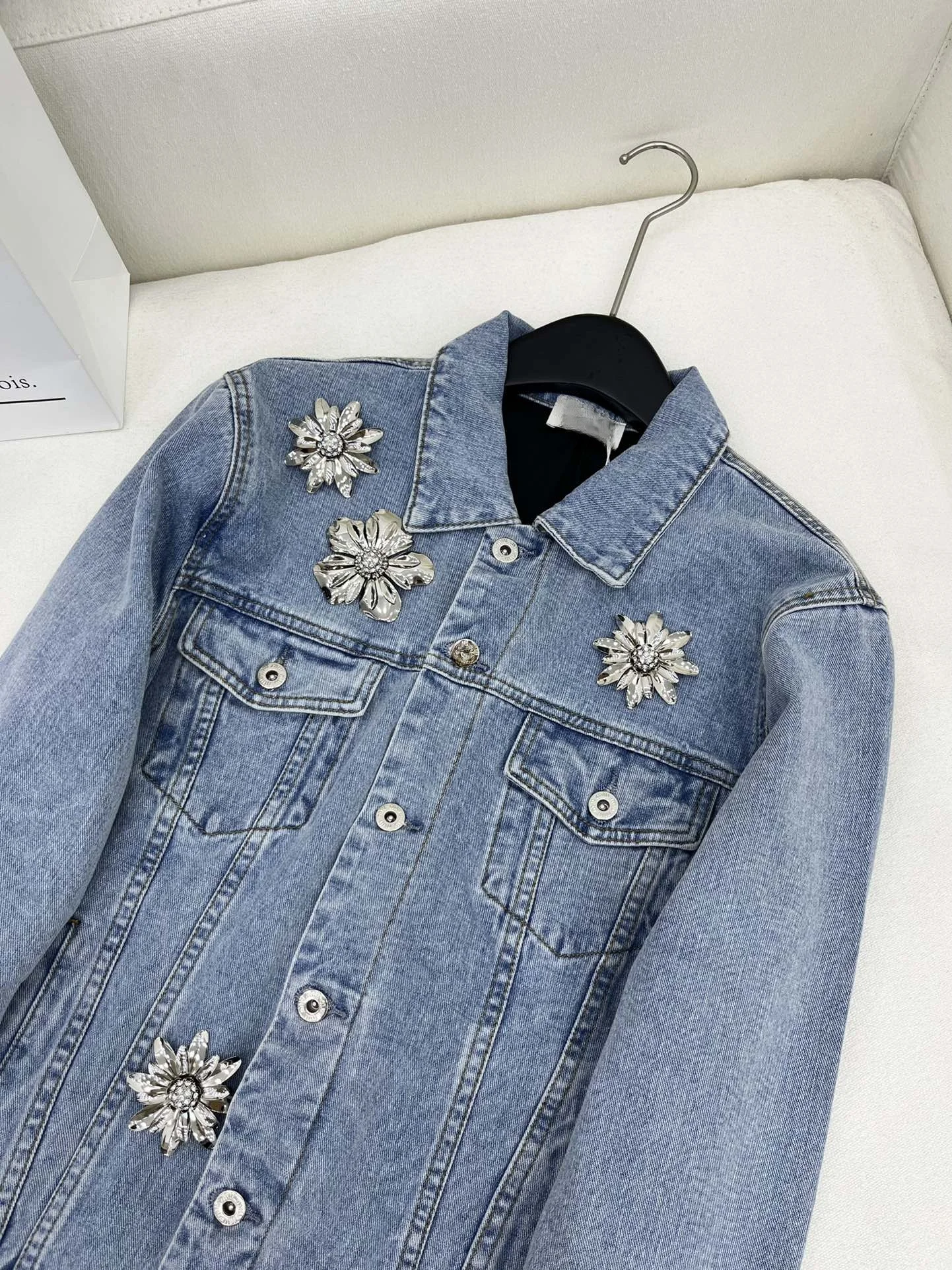 2024 Autumn and Winter New Denim Jacket Women Retro Long Sleeve Loose Luxury Denim Jacket Tops