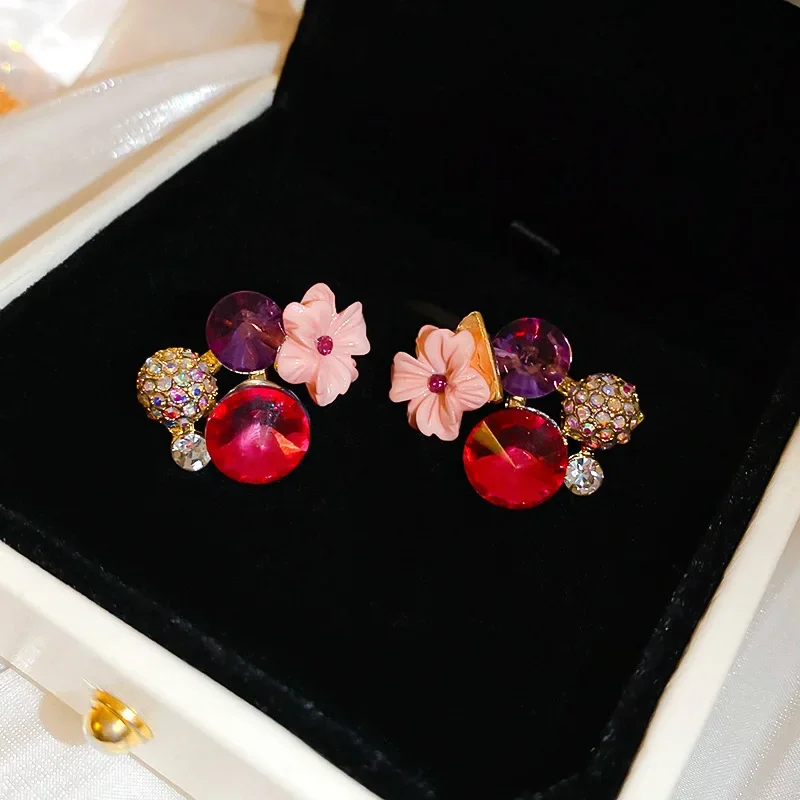 New Exquisite Pink Crystal Flower Earrings With Rhinestones For Women Personalized Daily Accessory Party Jewelry Birthday Gifts