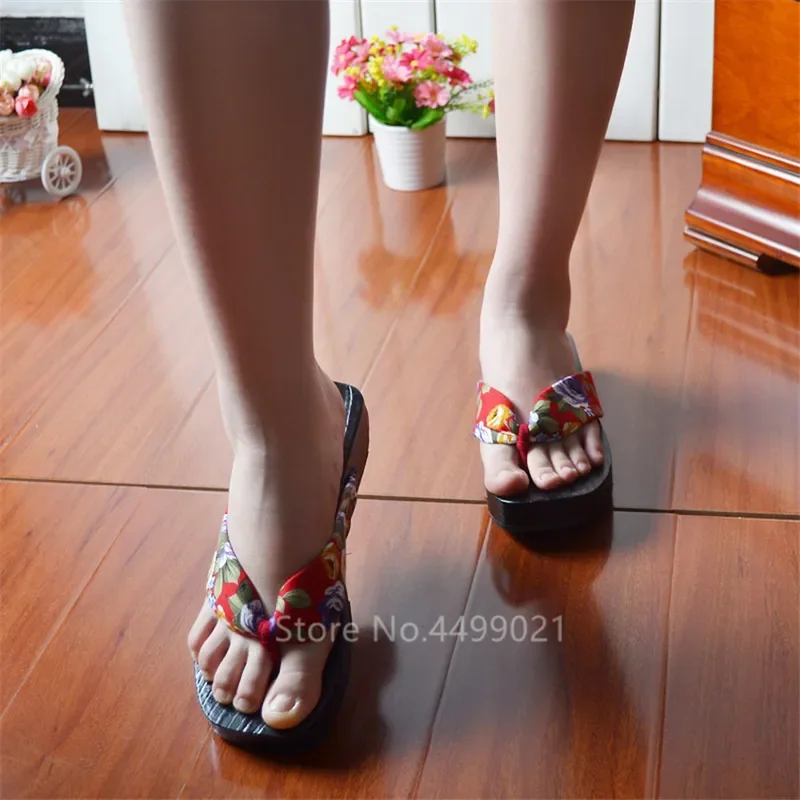 Flip Flops Wooden Japanese Women Slippers Geta Clogs Ethnic Round Female Beach Wear Cosplay Shoes Japanese Kimono Traditional