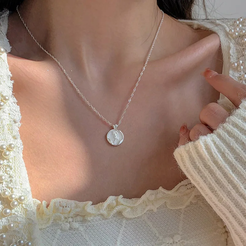 New S925 Tulip Women's Necklace Vintage High-End Designer Niche Exquisite Collarbone Chain