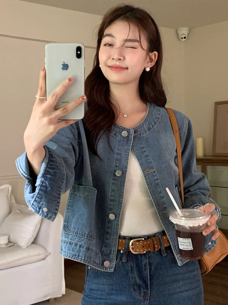 

Faionable round Ne ort Denim Jaet Women's 2024 New Korean Sle Long Sve Outerwear Single Button Design Casual Top