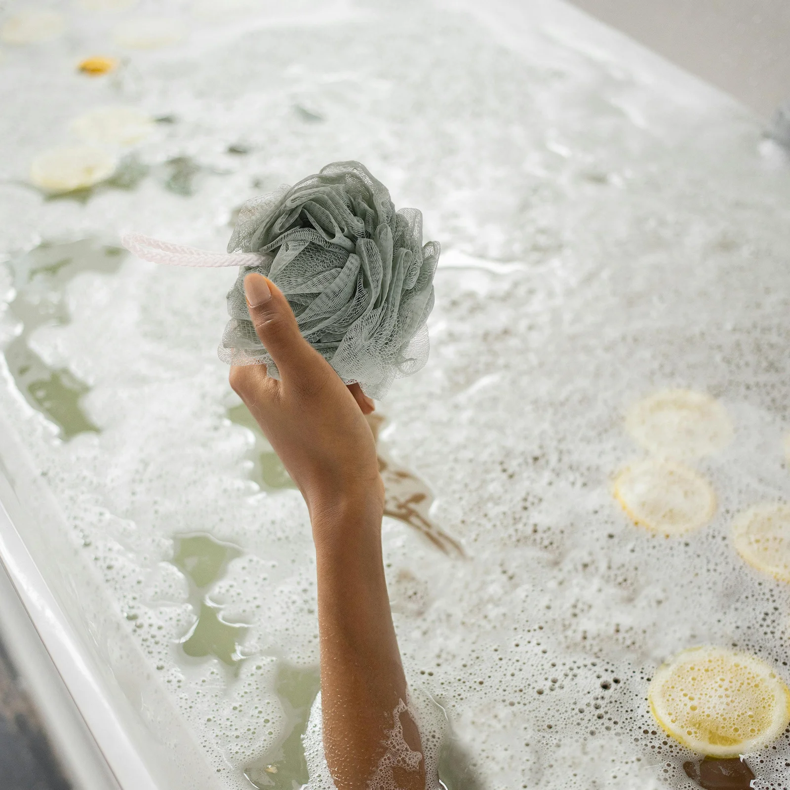 

3Pcs Eco-Friendly Pe Mesh Bath Balls Durable Shower Scrub Nets Hanging Loop Exfoliate Relax Skin Cleanser Bath Ball