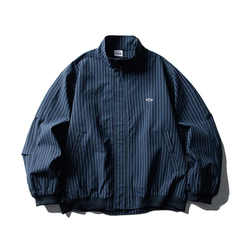 

Stand Collar Stripe Cargo Jacket Men Spring Autumn Streetwear Loose Casual Varsity Bomber Jacket Techwear Coat Outerwear