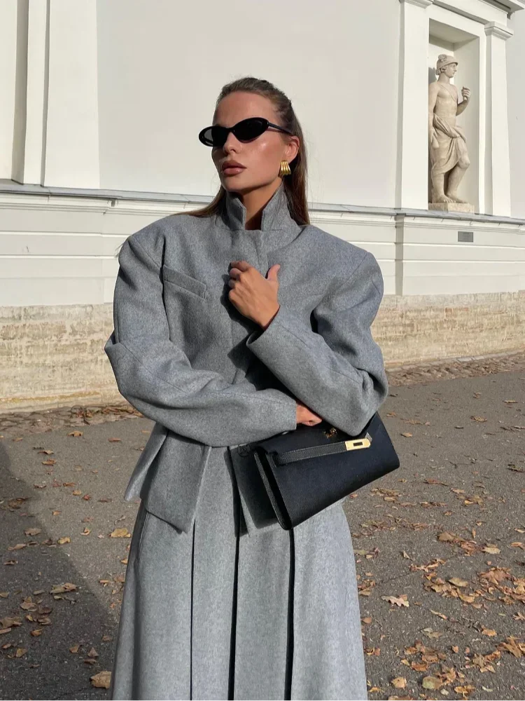 Conjunto de Falda plisada gris para mujer, traje de 2 piezas con cuello de solapa, blazer de cintura alta, traje de fiesta y Club, novedad de otoño, 2024