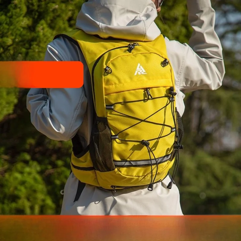 Outdoor Large Capacity Backpack 2025 New Style Double Shoulder Bag for Men Student Fashion Sports Travel Hiking Bag with Comp...