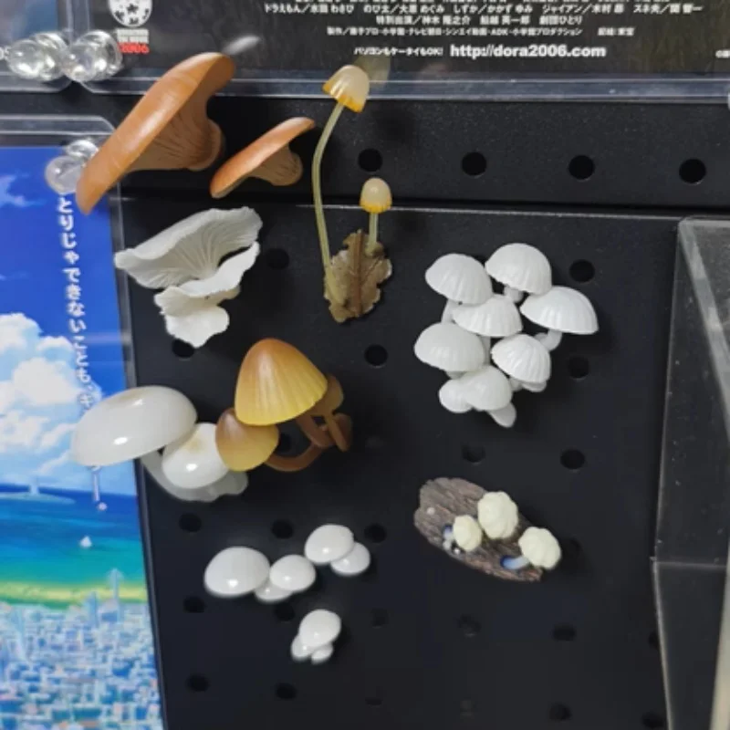 Japanese Ikimon 'Glow Mushrooms' Series Gachapon Magnetic Bioluminescent Fungi Decor Re-Release Toy Collectible Action Figure