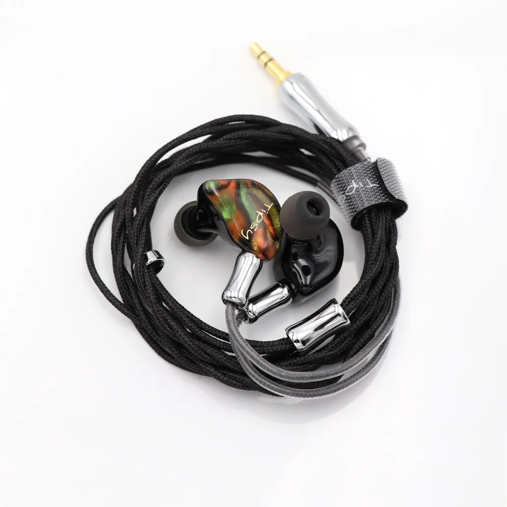 Tipsy Dunmer Pro Dynamic Driver + 2 Balanced Armatures Hybrid HiFi In-ear Earphone with Detachable 2 Pin Cable