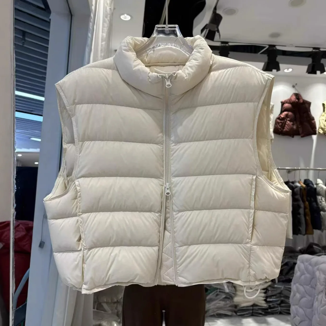 

90% White Duck Down Light Down Vest Women's Stand Up Collar Sleeveless Vest Jacket Loose and Versatile Slimming Vest