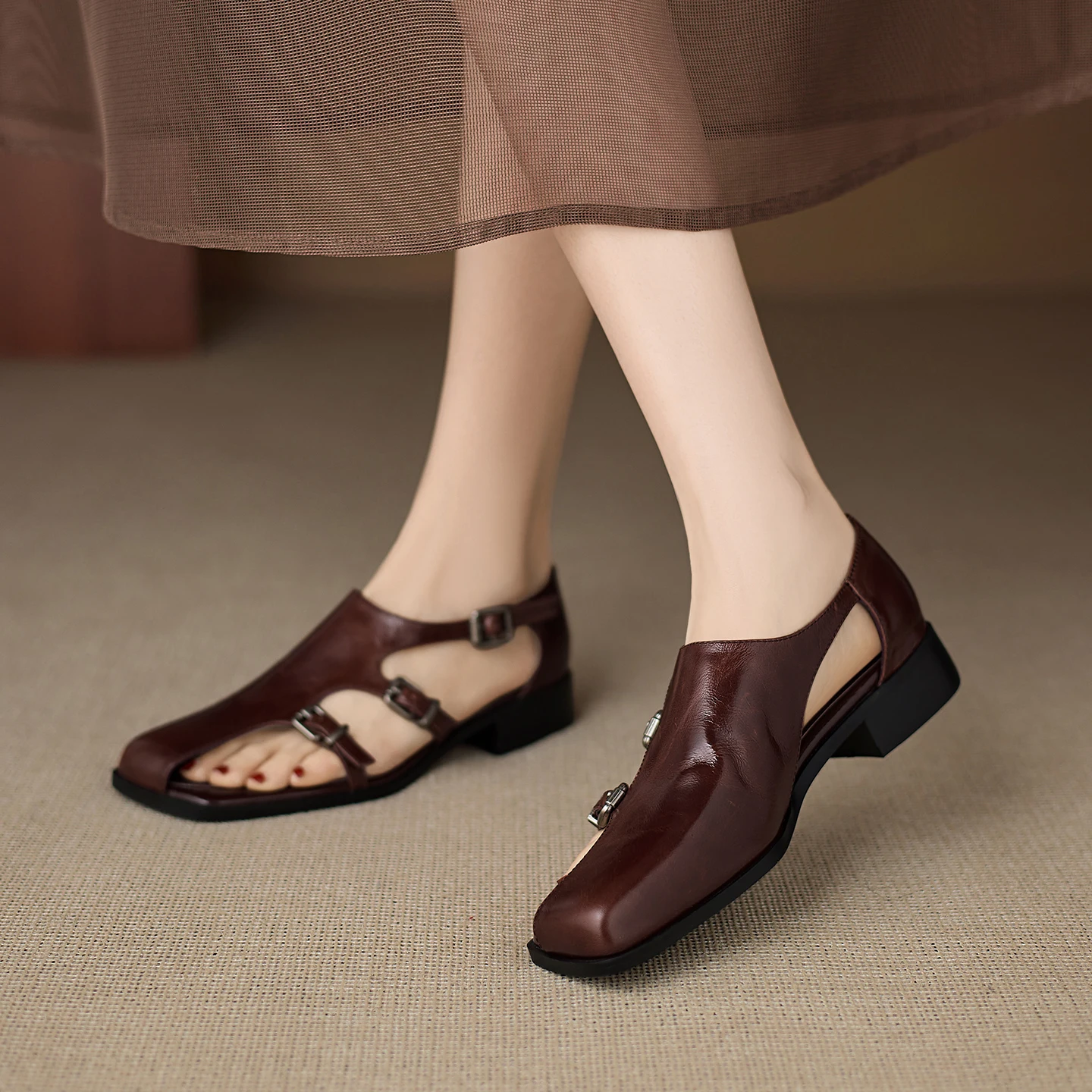 

Genuine Leather Cowhide Woman Sandals Square Toe Summer Buckle Strap Low Heel Retro Roman Woman Shoes