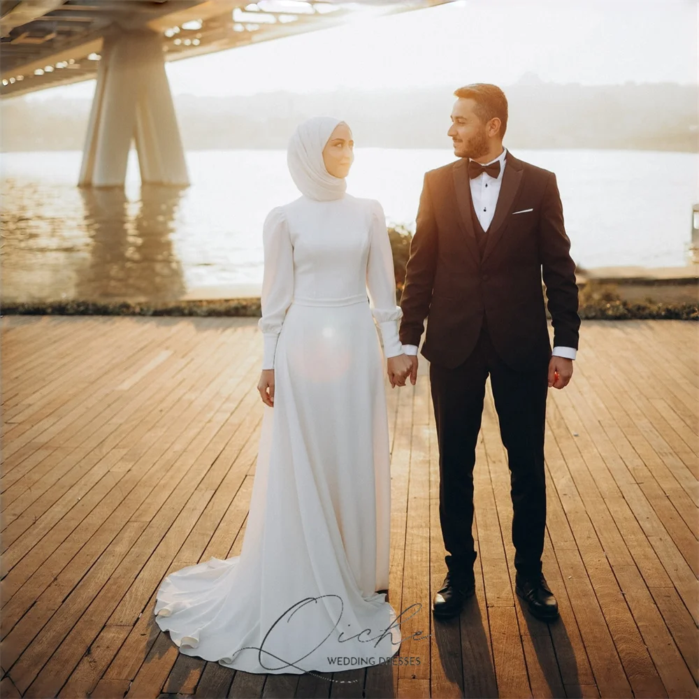 QICHE Bescheiden Lange Mouw Moslim A-lijn Trouwjurken Voor Vrouwen 2026 Plooi Civiele Party Gown Vestidos De Novia Aangepaste