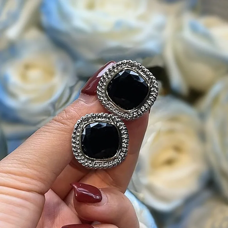 European and American Black Inlaid Zircon Geometric Earrings Elegant New Trend Design Temperament Hollow Out Accessories