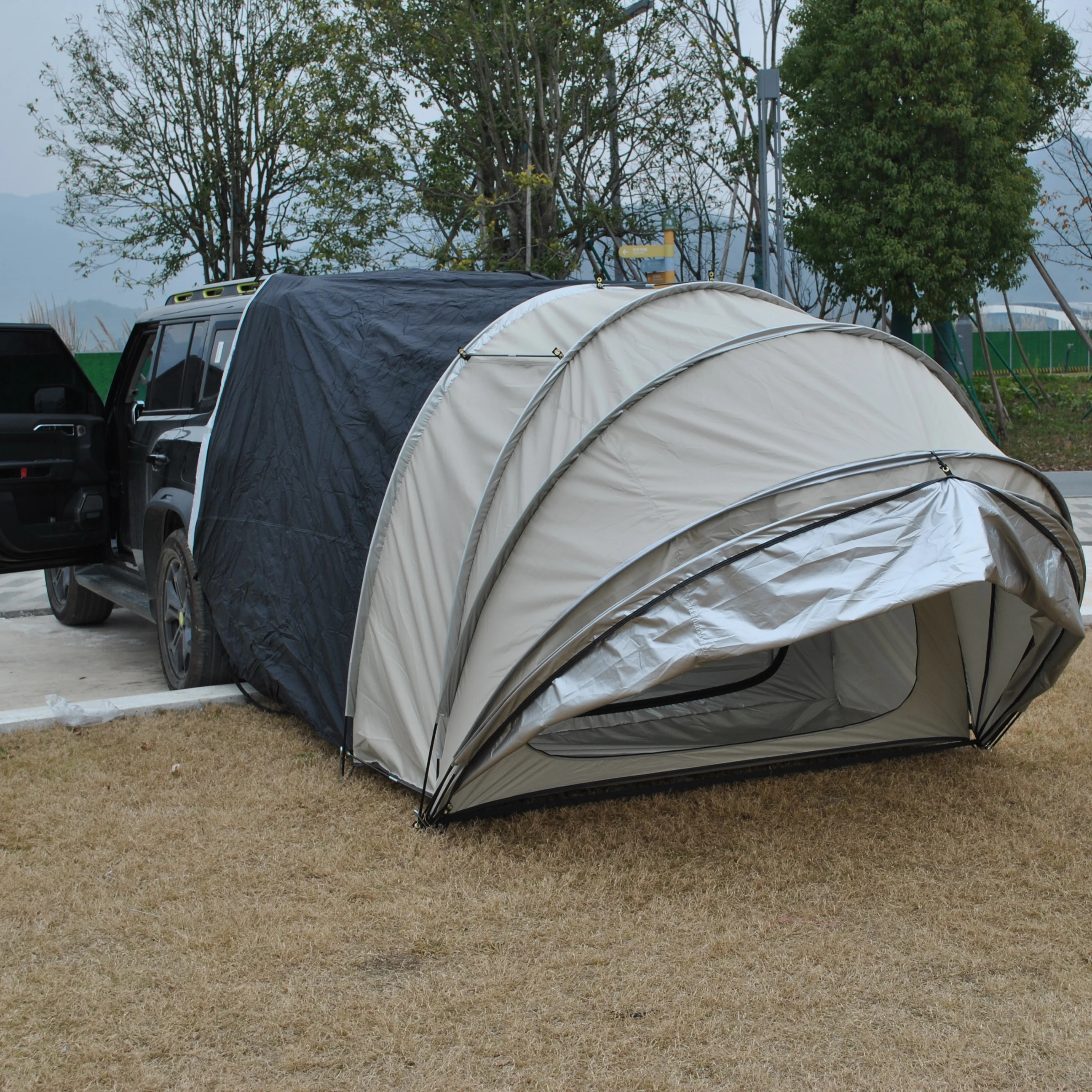 Multi-use 2 room Car rear tent,4 Person SUV Tent for Camping, Double Layer PU3000mm and UPF 50+ UV Waterproof Car Tent.