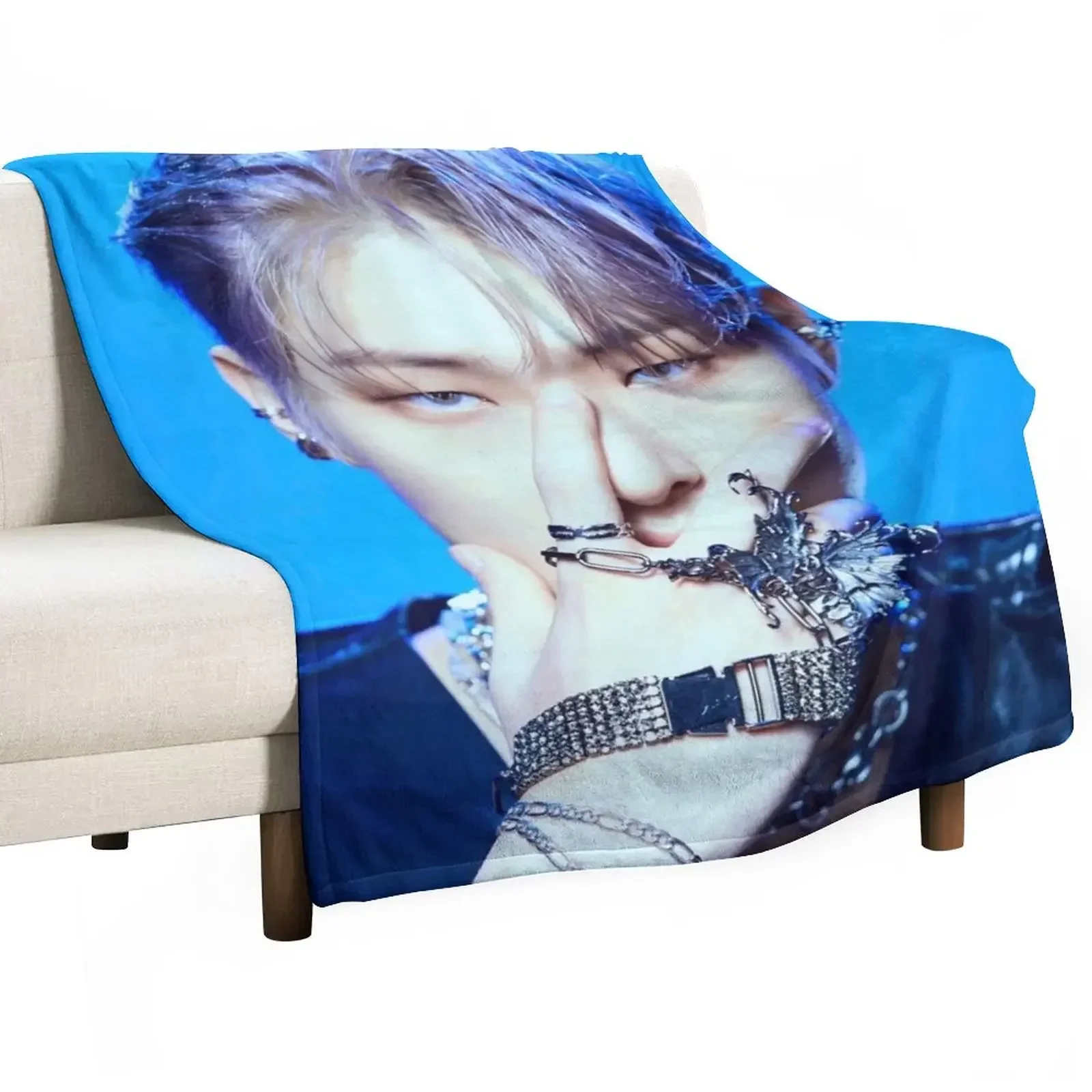 Mingi ATEEZ Deja Vu Throw Blanket sofa bed Quilt Soft Plaid Custom Blankets