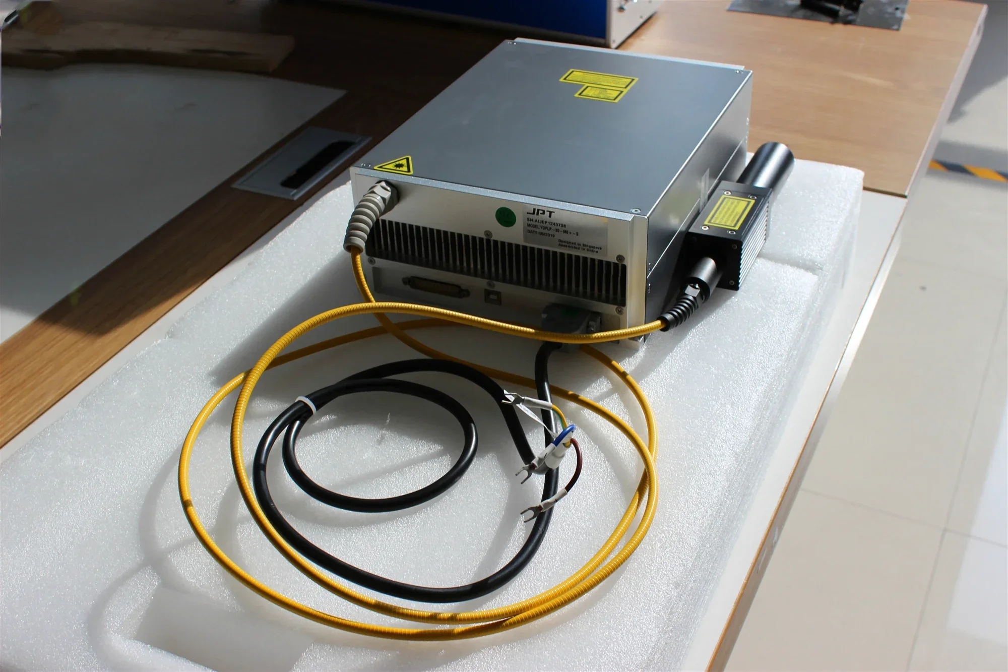 JPT Mopa  20w 30w  fiber  laser source  for fiber  laser marking machine