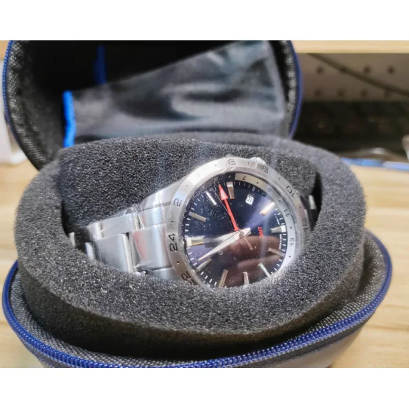 Quartzo duplo fuso horário esportes luz noturna lazer ao ar livre SBGN029G relógio masculino ponteiro GMT à prova d'água