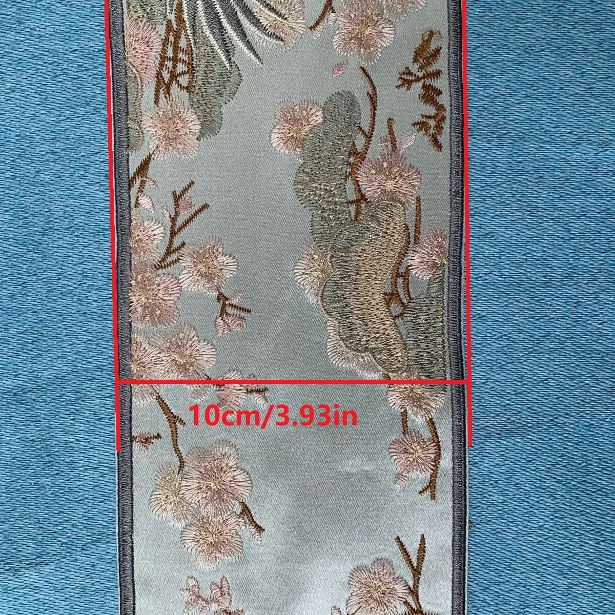 ستائر مطرزة على الطراز الصيني الجديد ووسائد أريكة من الدانتيل والوسائد، مقسمة ​ ​ أشرطة تزيين تنورة هانفو شيابي